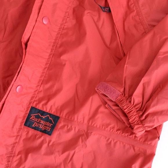 Rockwater Designs Vintage Windbreaker Red Long Sleeve  -Size Medium - Picture 12 of 15